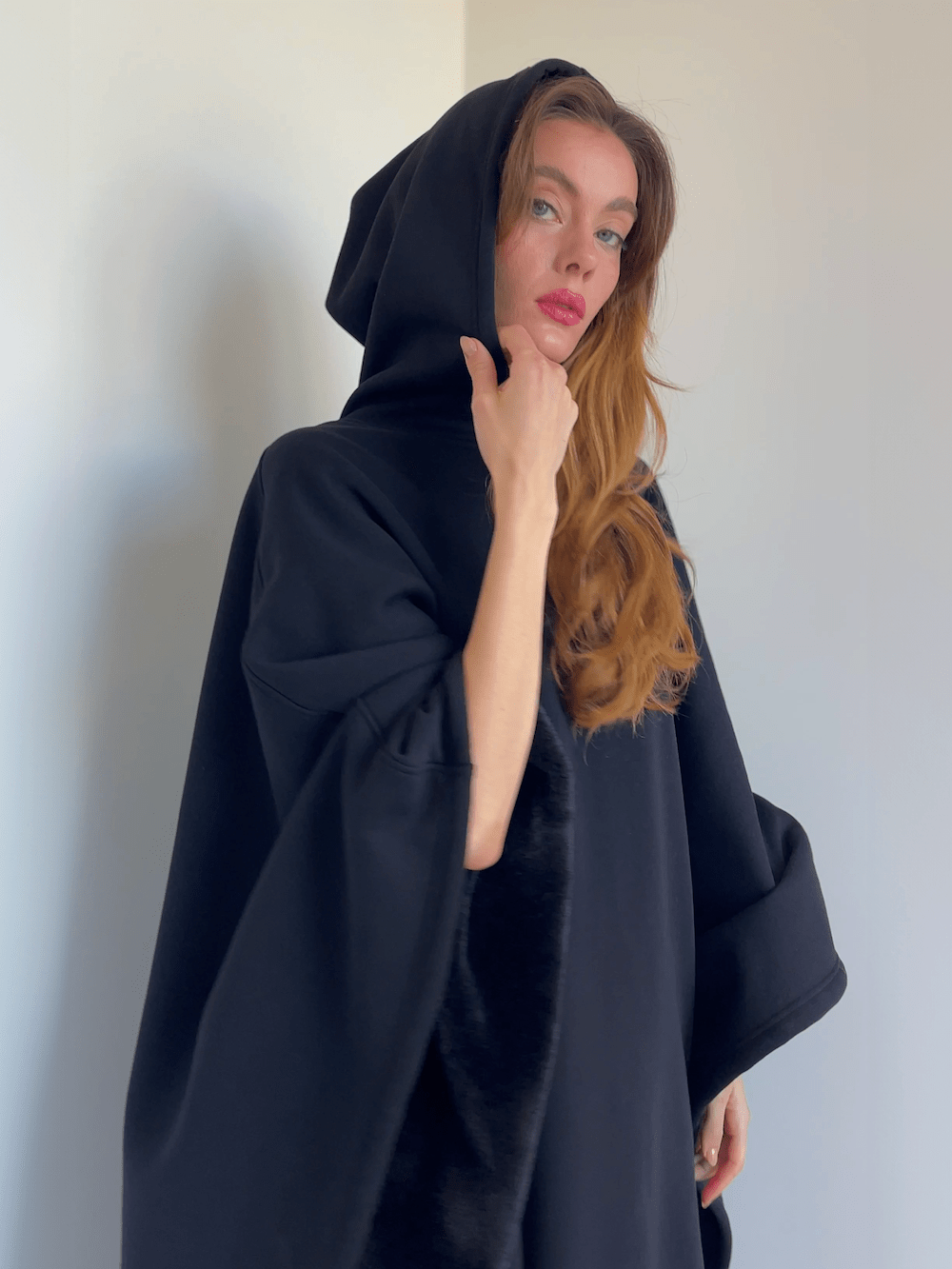 CALMEA™ - Cloak Hoodie (Weighted)